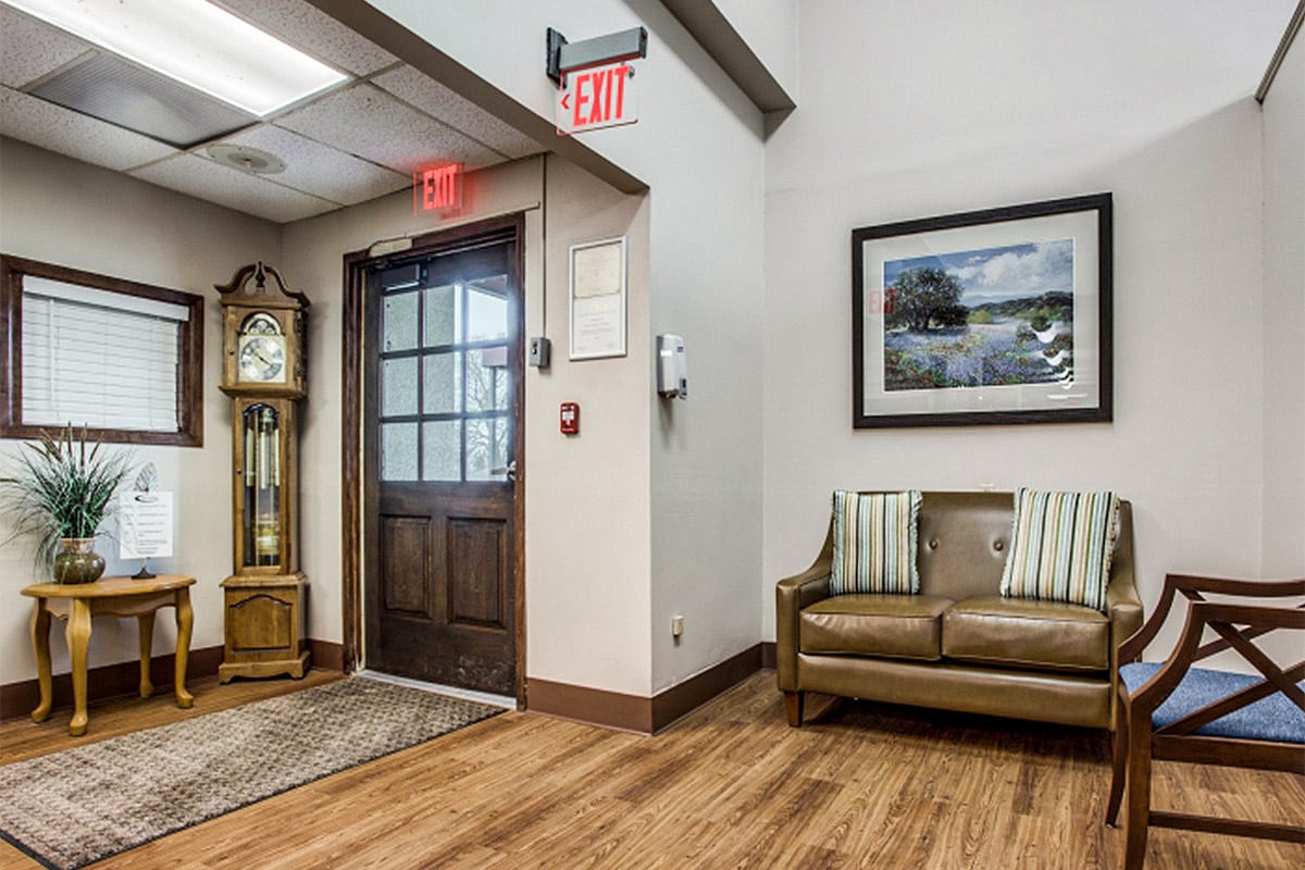 Front lobby at Ennis Care Center
